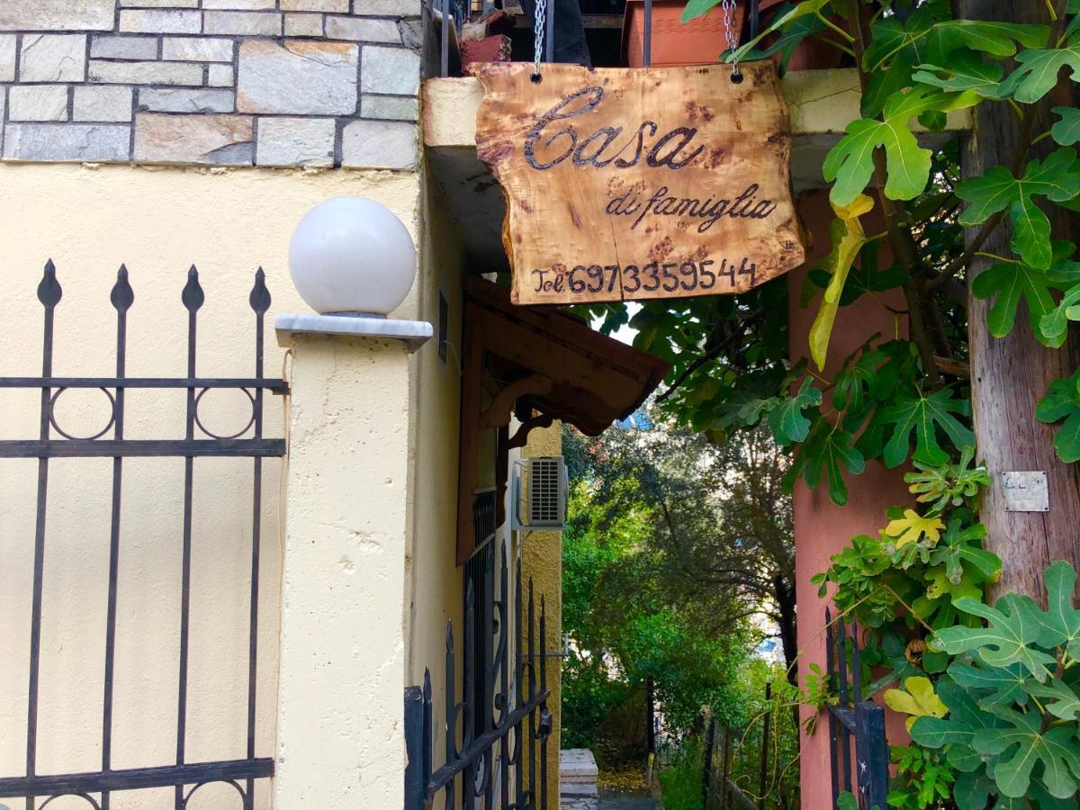 Casa Di Famiglia *