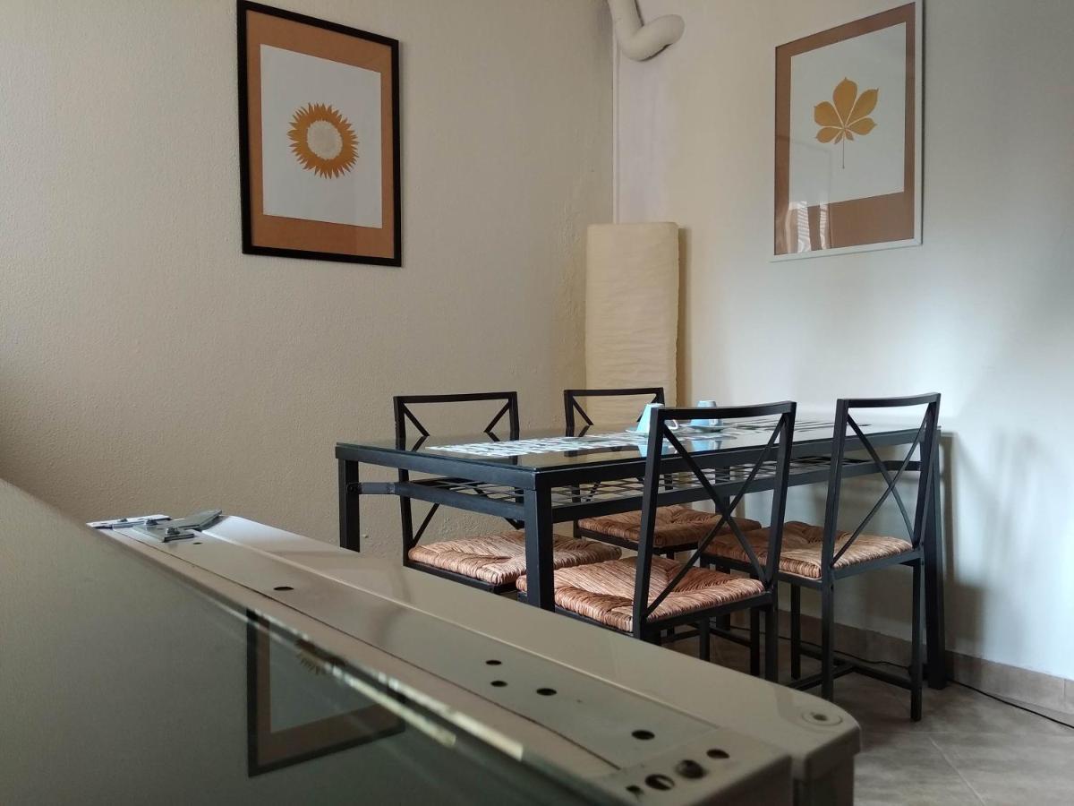 Prime Location Bright Center Super 5g Wifi 200mbps With32