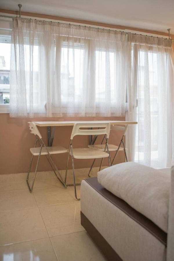 Kosmos Service Modern Spirit Center With Additional Cost Parking Apartamento