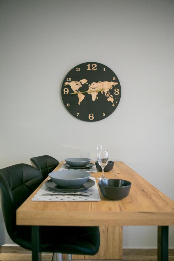 Apartment Sts Eight 6.2 *