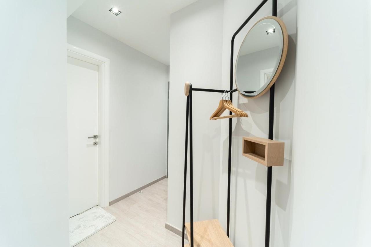 Daire Galleries Elegant Selanik
