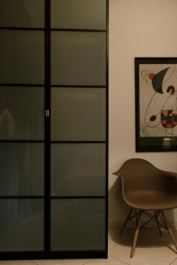 Antigonidon Square Apartment *