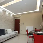 Warm Luxury Living 60