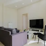 Roselyn 3-Bdrm Central Suite, Vesta Philoxenia