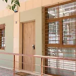 La Petit Maison