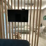 Victoria Apartment