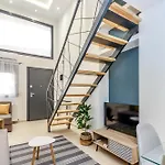 Click Memory And Loft Inn Next To Center