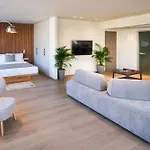 Pelagus City - Grand View Suite
