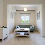 White Luxury Apartment