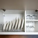Crispi Luxury & Spacious Apt-Sour Sisters Apts