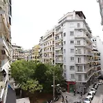 Huge N Happy Apartment