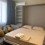 Luxury Central Apartment