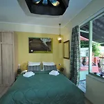 F & B Collection - Seaview Mini Penthouse