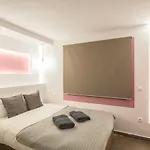 Relaxing City Central Suite