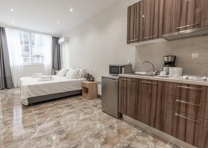 Luxury Harbour Studios