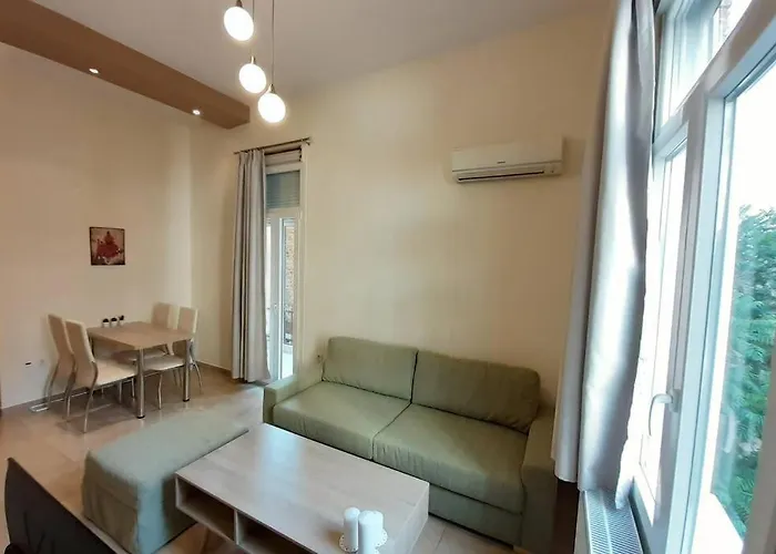 Dreamy Apartment City Center 2 Thesbnbgr