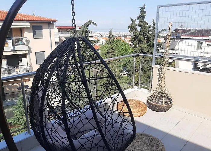 Όμορφο Διαμέρισμα- Σοφίτα Με Υπέροχη Θεα