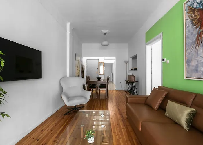 F & B Collection - Flat For 6