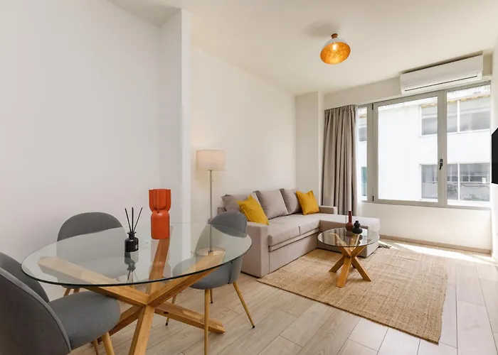 Vivienne By Halu!, Apartment In The Center
