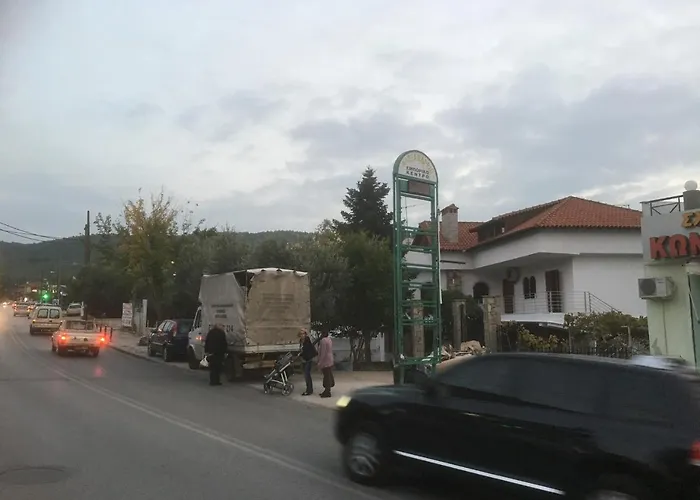 Luxury House Retziki