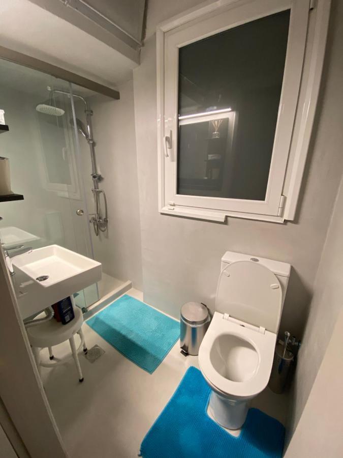 Apartment In The Heart Of Thessaloniki's Center *