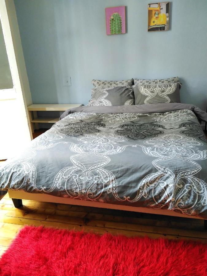 Downtown Apartment *