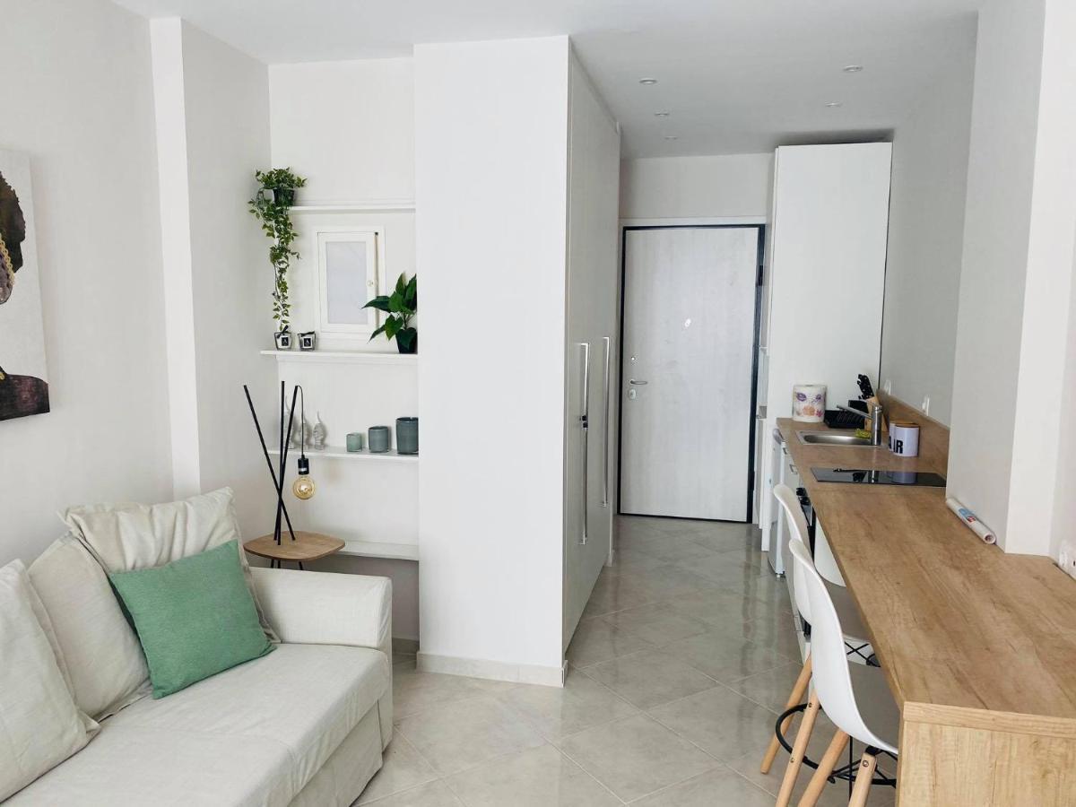 Onar Studio Apartment Thessaloniki