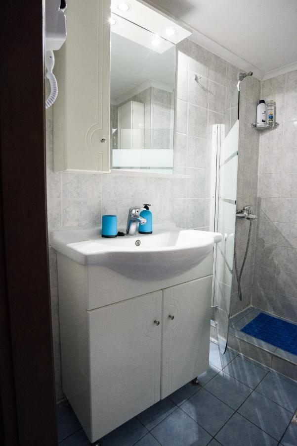 Salonika Downtown Spacious Apartment