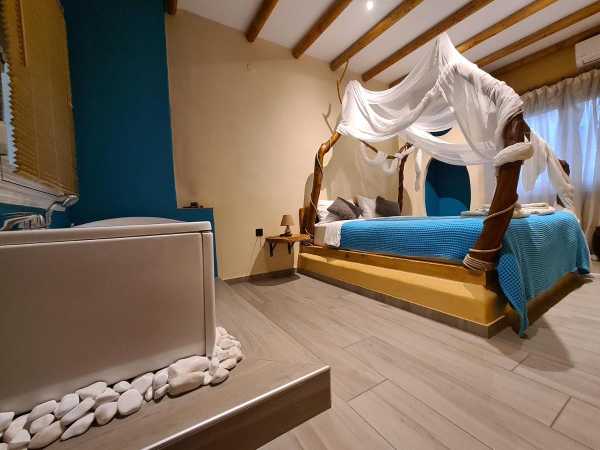 Thesspalace Apartment