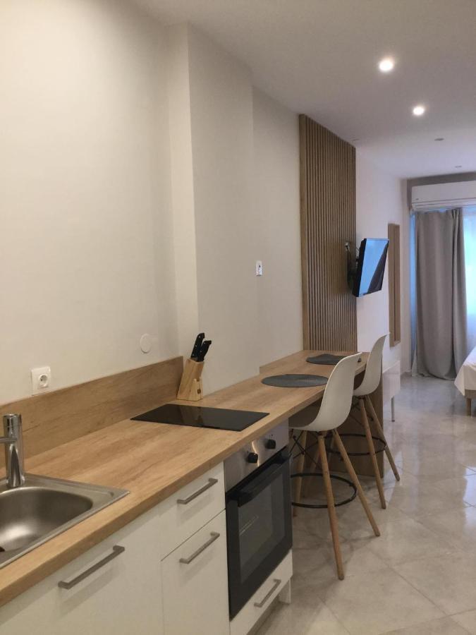 Onar Studio Apartment