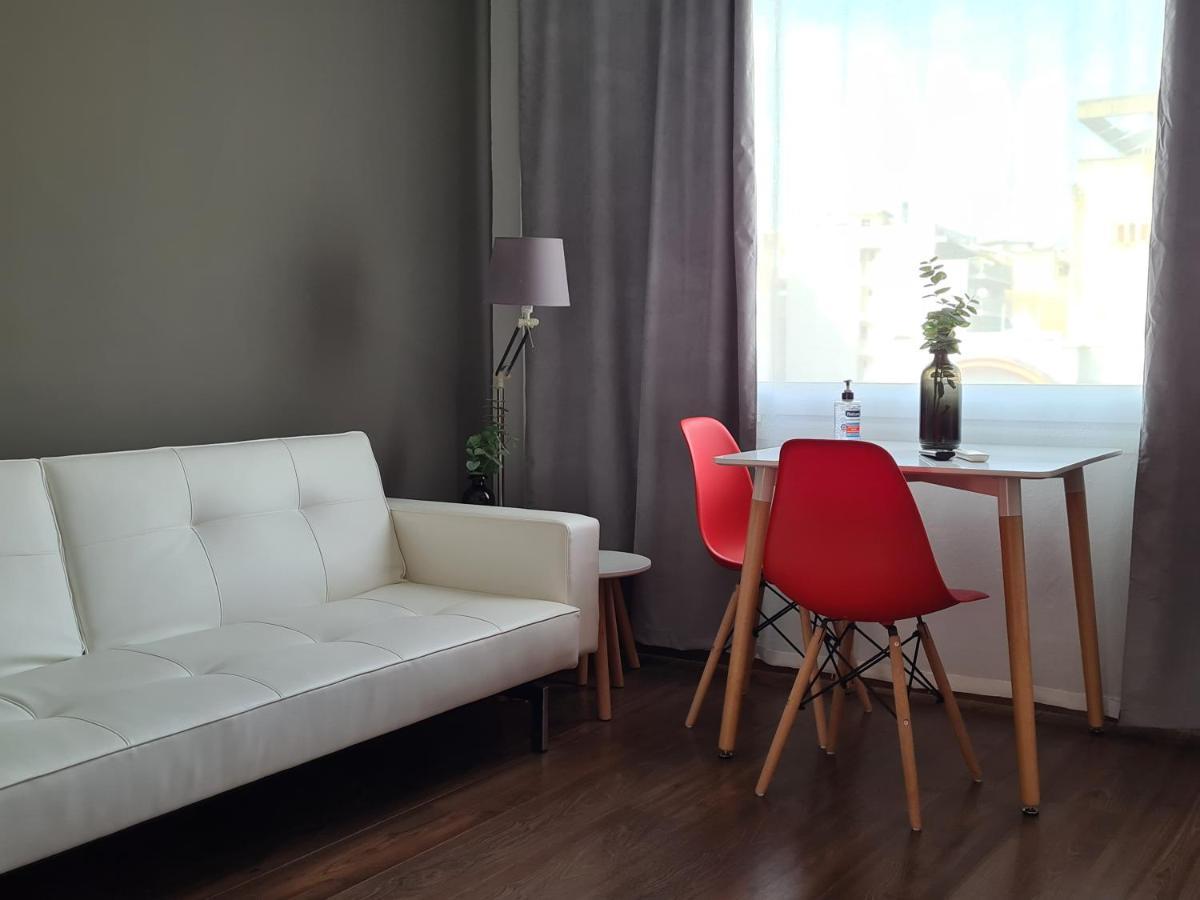 Red Tsimiski 60 Apartment