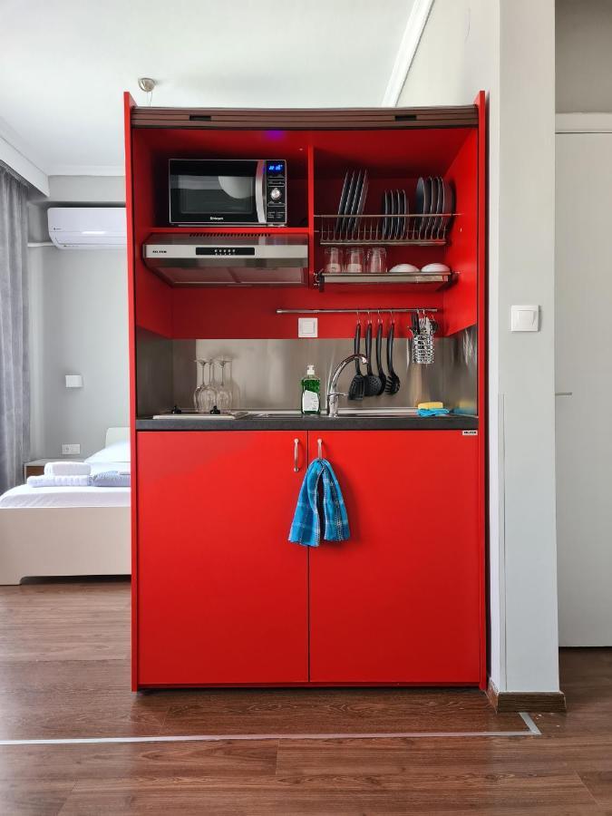Red Tsimiski 60 Thessaloniki
