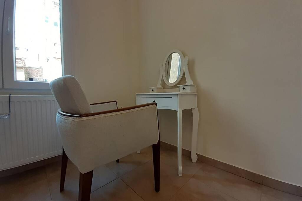 Apartment Dreamy Center 2 Thesbnbgr