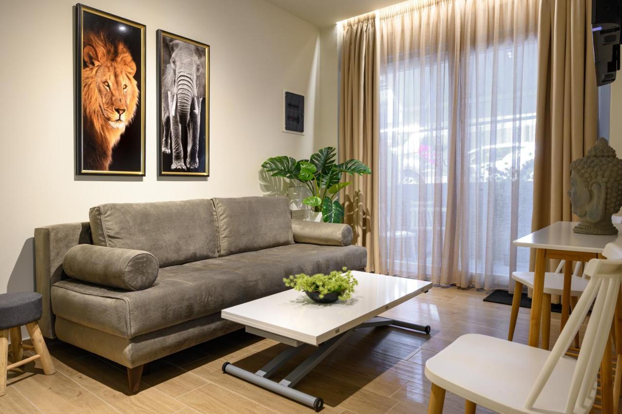 Blackhaus Apartment Thessaloniki