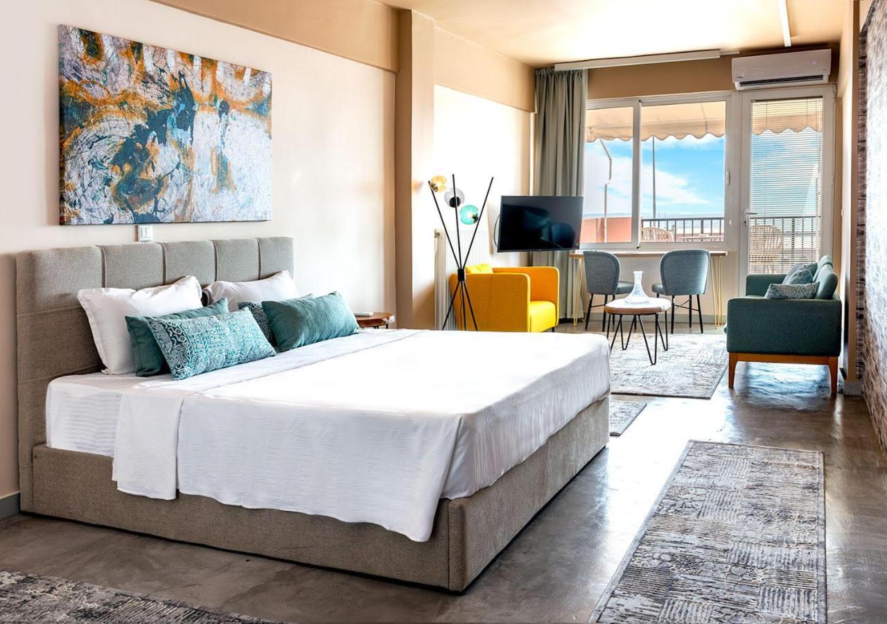 Limani's Sea View Apartment