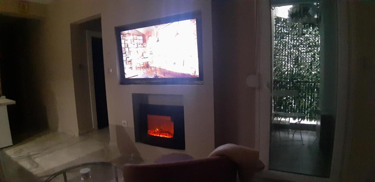 77 νικη Apartment