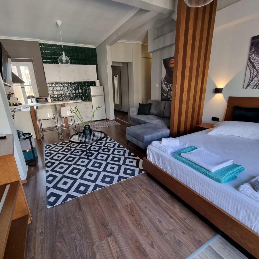 Red Tsimiski 60 Apartment