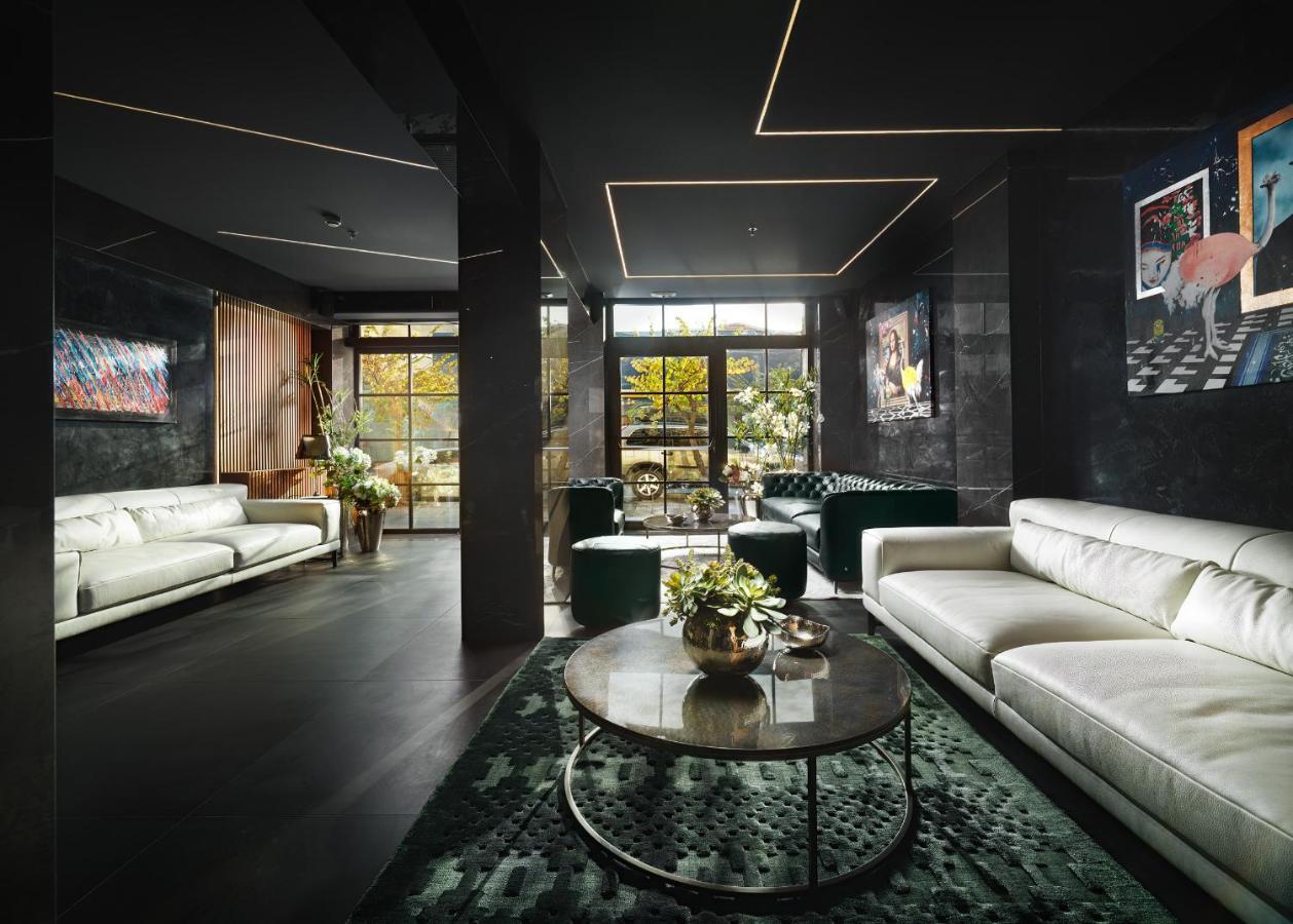 Hotel No 15 Ermou 5*