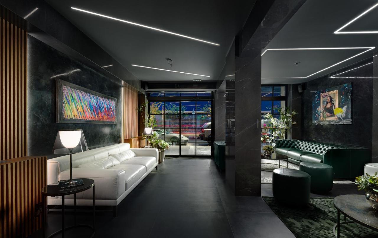 Hotel No 15 Ermou 5*