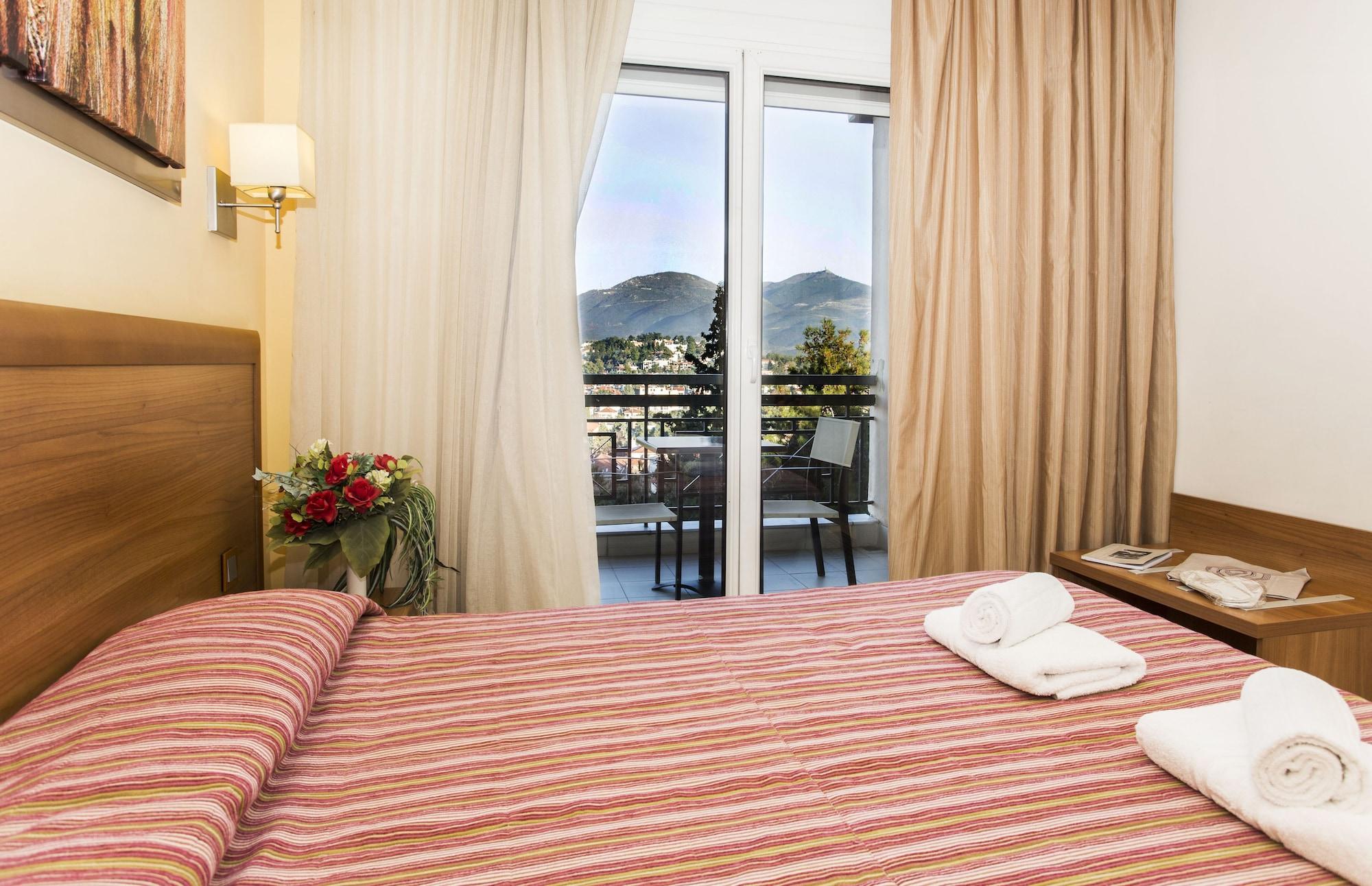 Hotel Pefka 3*