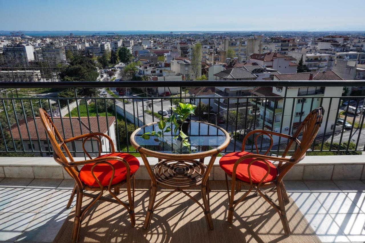 Westside Apartment, 2 Bdrms, Vesta Philoxenia Appartement *