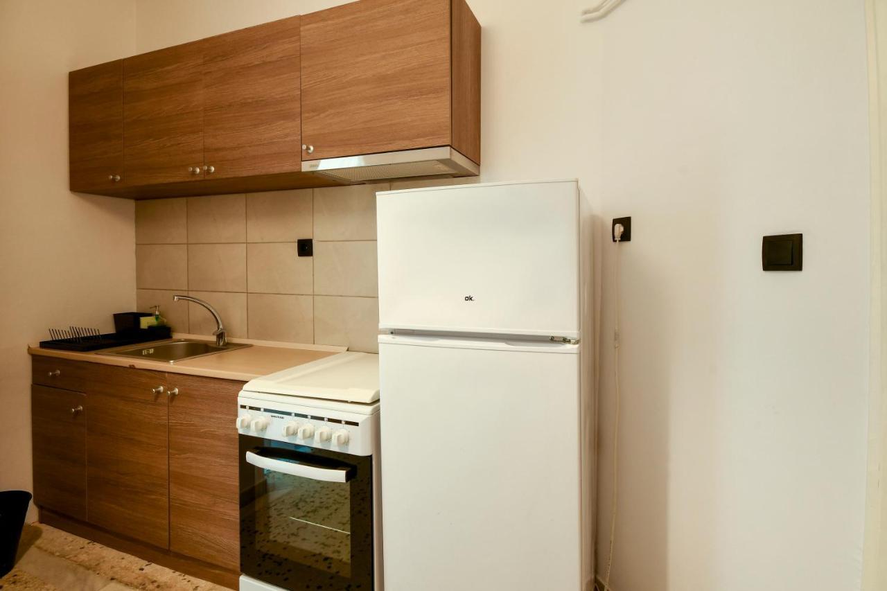 Apartment Center *