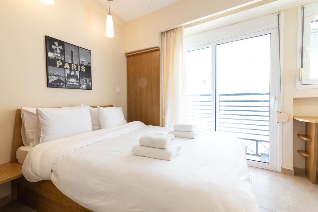 F & B Collection - Kassandrou Apartment *