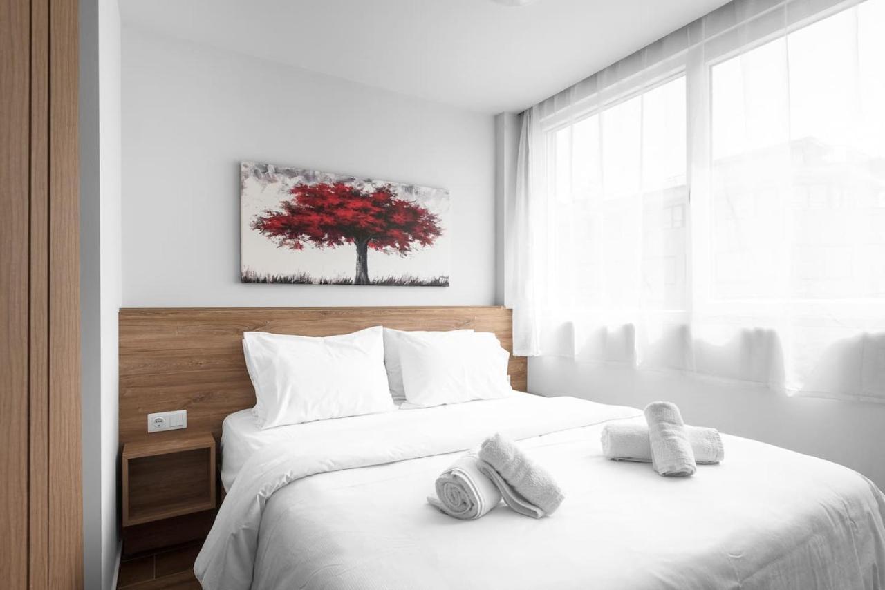 Ultima Suites, Nilie Hospitality Mgmt *