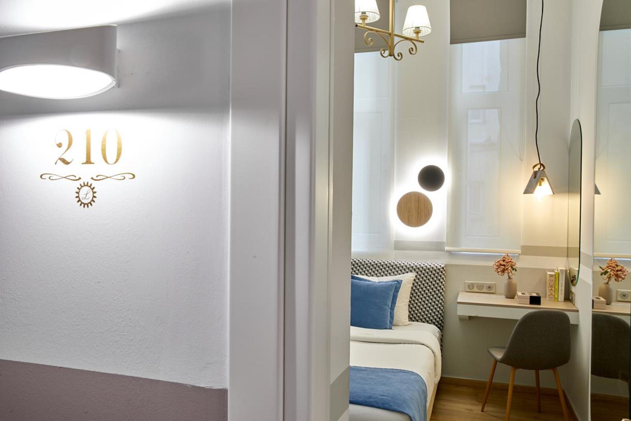 Luxembourg Hotel