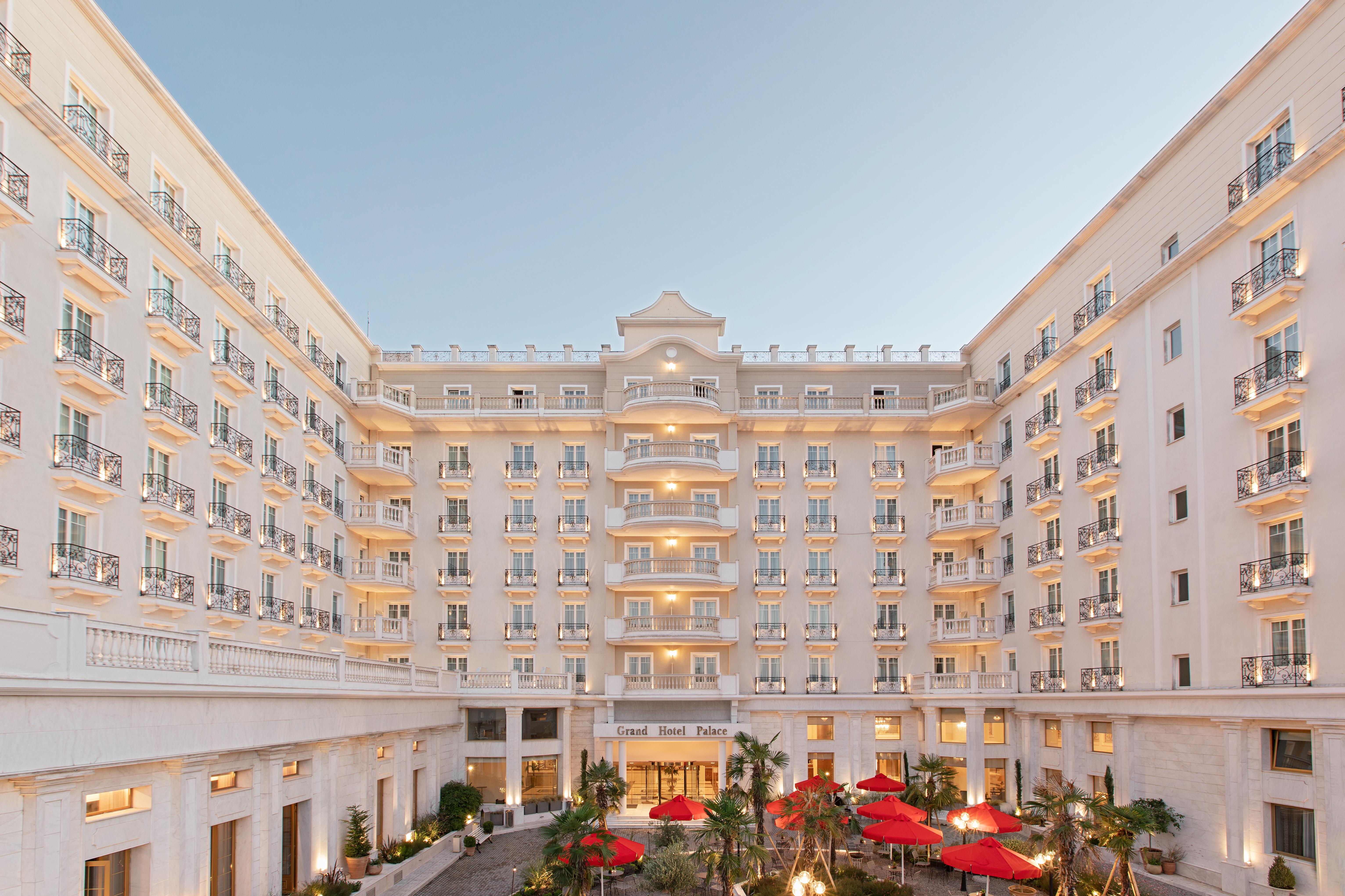 Grand Palace 5*