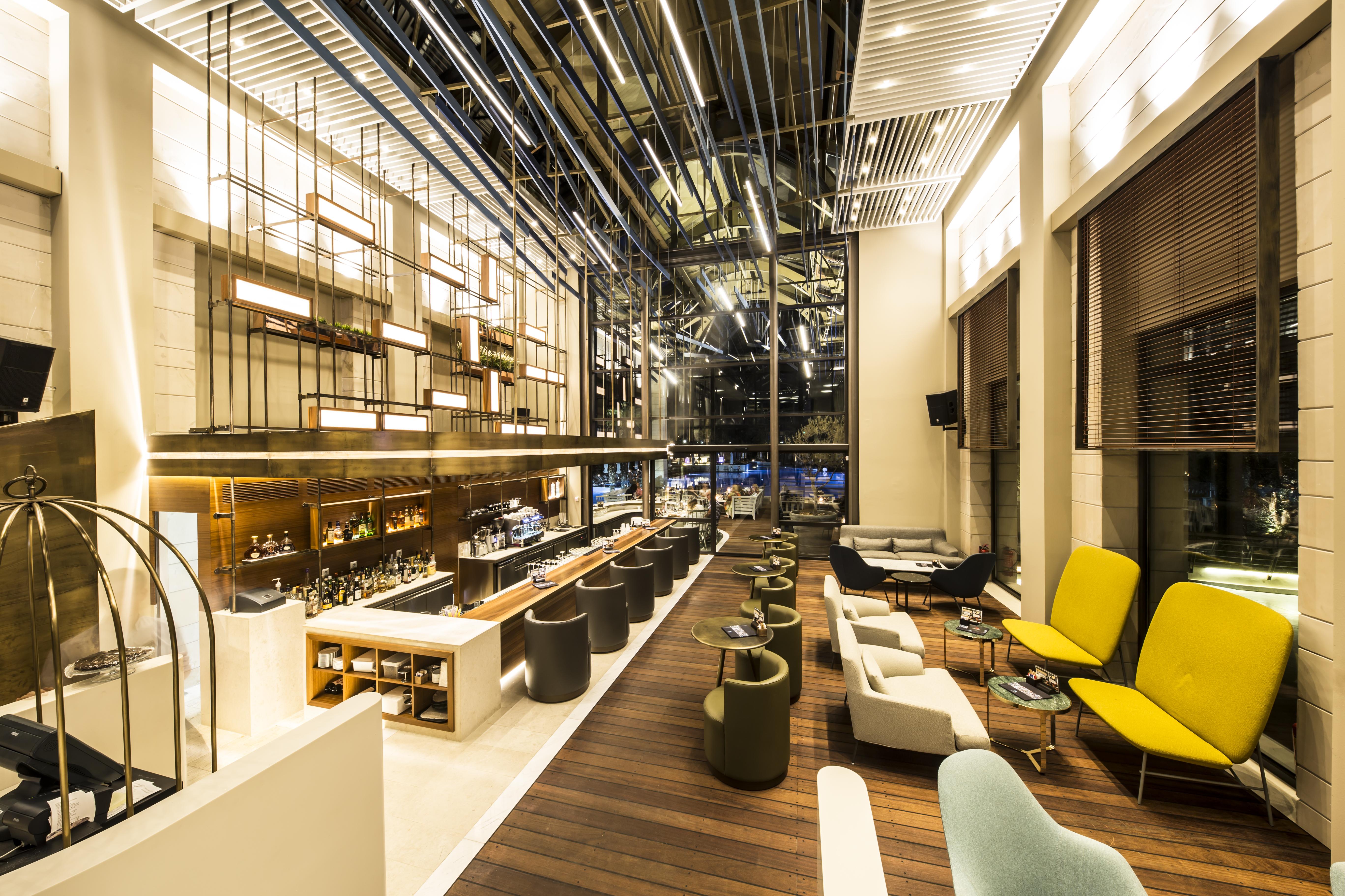 Nikopolis Hotel 5*