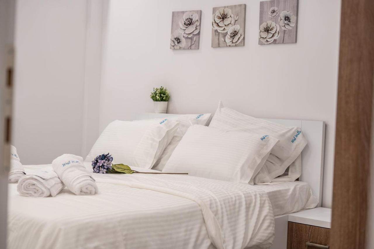 West Walls Sea View Studio A3 *