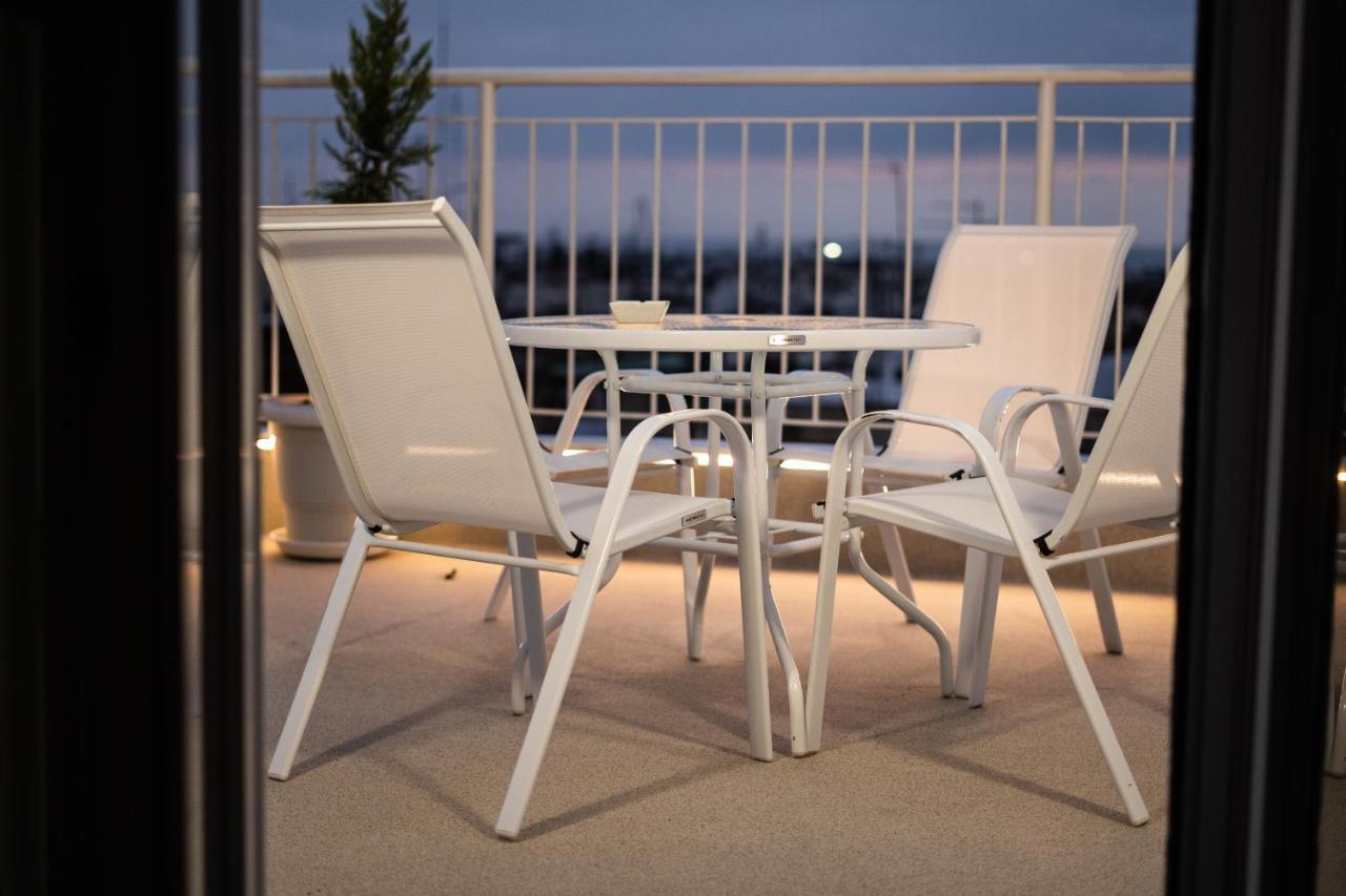 West Walls Sea View Studio A3 *