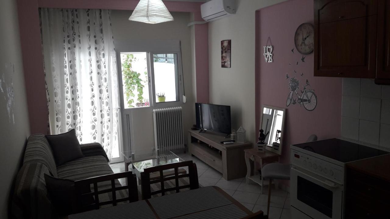 Dimos Apartment *
